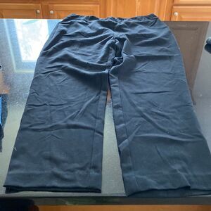 JM collection petite 10 petite black stretchy pull on pants dress pants